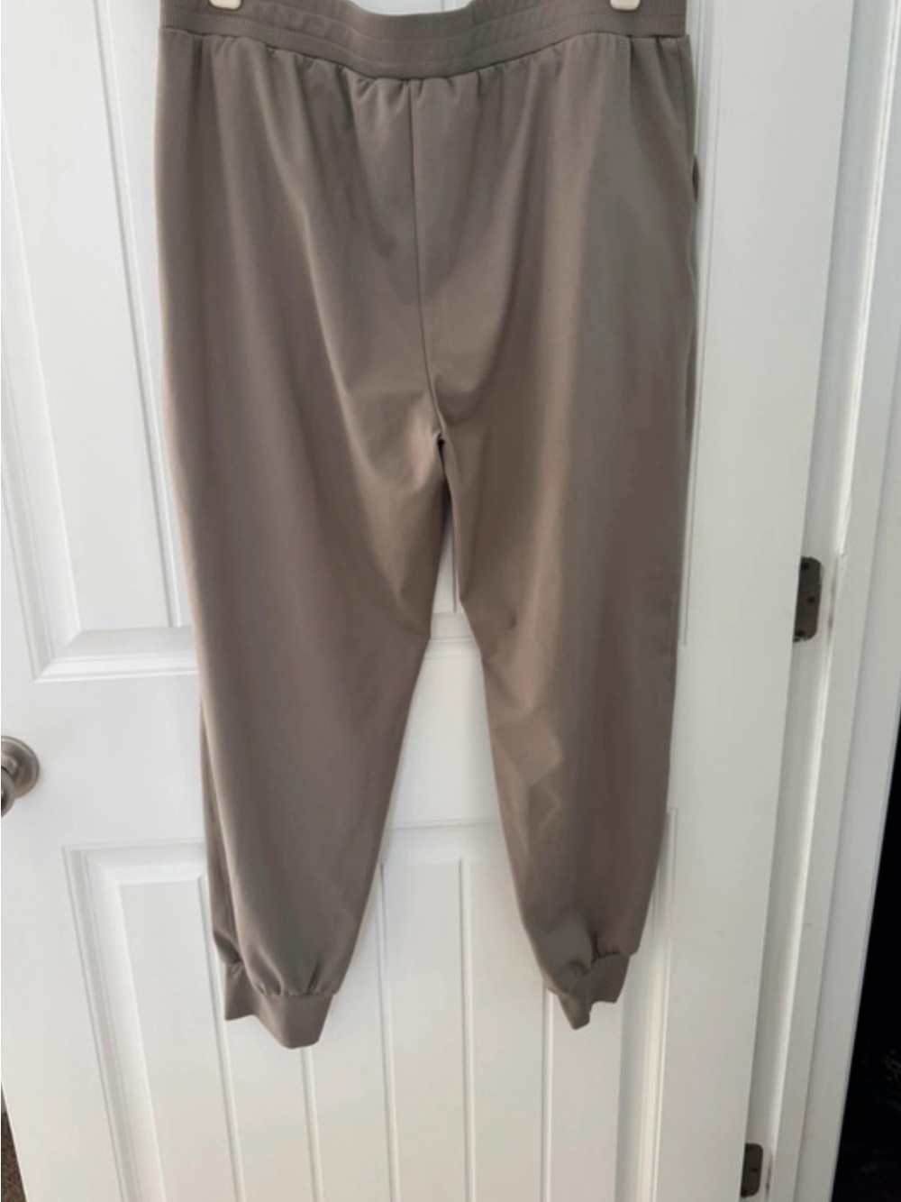 Zac & Rachel Neutral Taupe Top - Picture 2 of 3